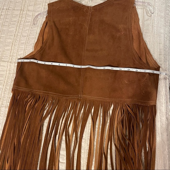 Mamie Ruth Exclusive Fringe Vest - Picture 9 of 12